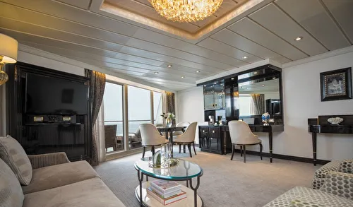 Seven Seas Suite (AFT)