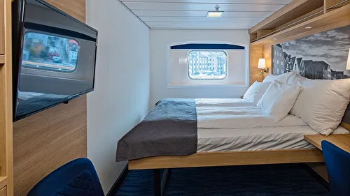 Unspecified Arctic Superior Outside Cabin