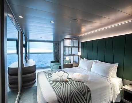 Infinite Ocean View Aurea