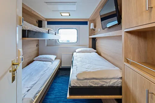 Unspecified cabin for up to 3 travellers Polar Outside