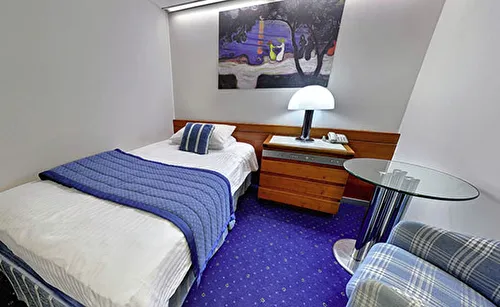 Single Interior Room