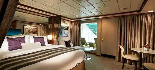 Forward-Facing Deluxe Penthouse with Large Balcony