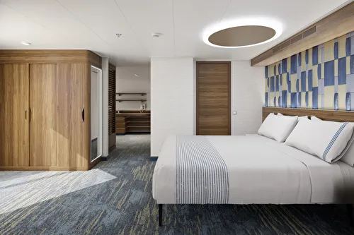 Carnival Excel Corner Suite