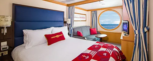 Deluxe Oceanview Stateroom