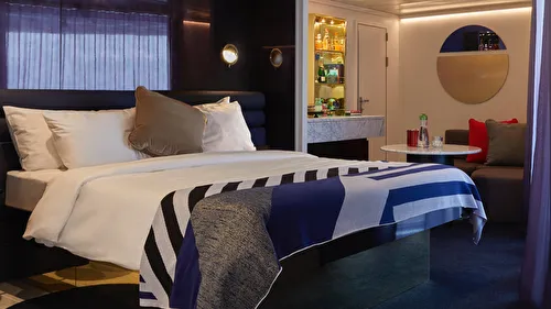 Cheeky Corner Suite – Biggest Terrace