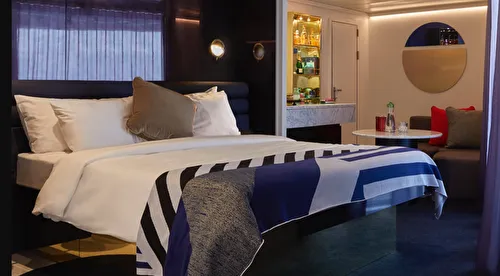 Cheeky Corner Suite – Biggest Terrace