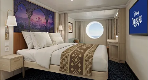 Deluxe Oceanview Stateroom