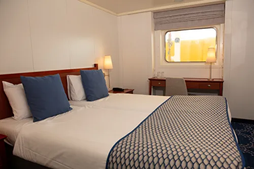 Exterior Cosmos Cabin