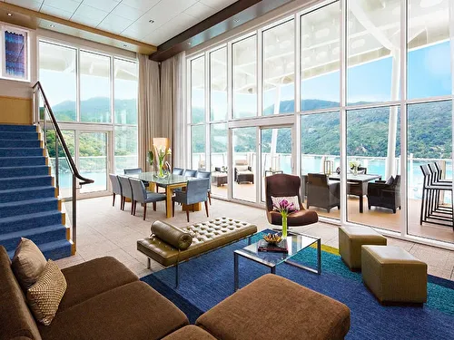 Royal Loft Suite with Balcony