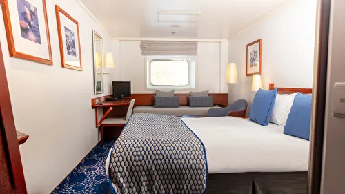 Exterior Cosmos Cabin