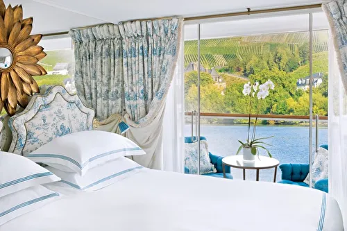 Deluxe Balcony B
