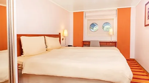 Exterior Cosmos Cabin