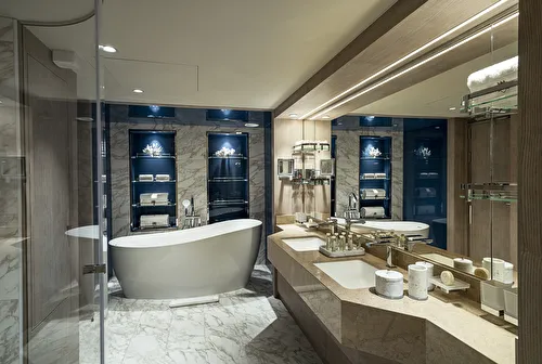 MSC Yacht Club Royal suite with whirlpool bath