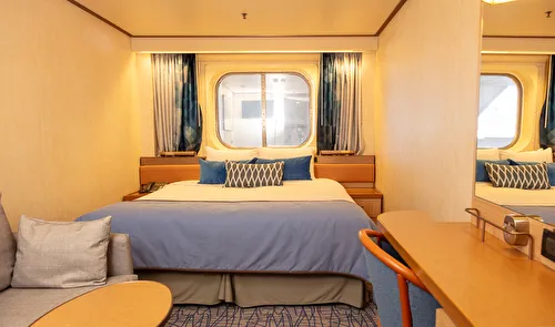 Exterior Cosmos Cabin