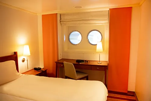 Exterior Cosmos Cabin