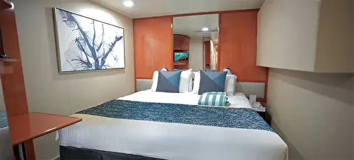 Solo Inside
