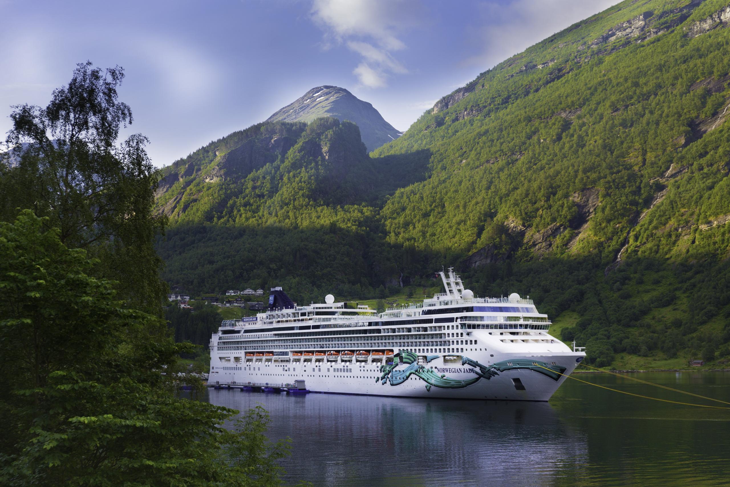 norwegian jade cruise director