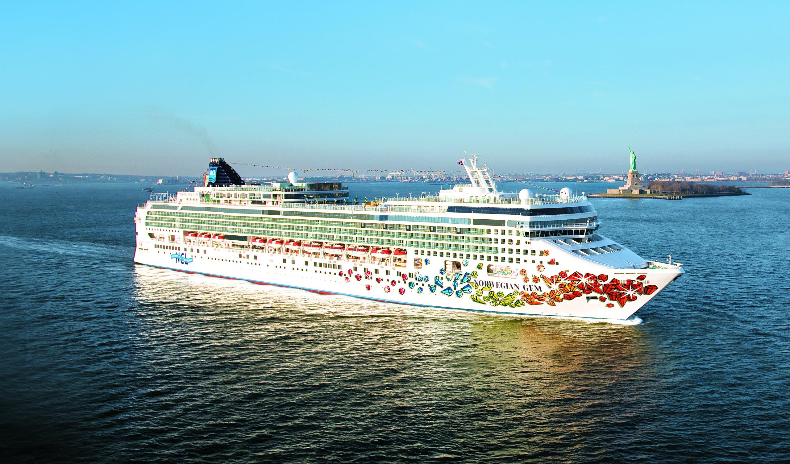 Norwegian Gem Cruise365